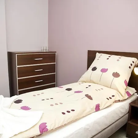 Homestay Club Hostel *