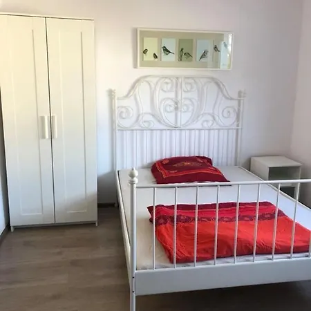 Homestay Club Hostel *