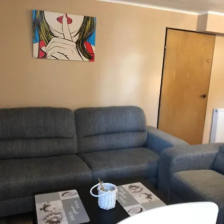Homestay Club Hostel